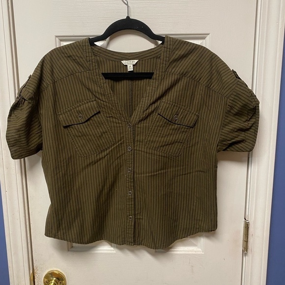 I Love H81 by Forever 21 Twentyone Short Sleeve Button Up Shirt S/P green - Picture 1 of 8